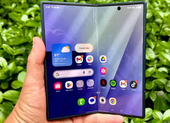 갤럭시 z폴드8 출시일 스펙 디자인 가격 갤폴드7 비교 차이점